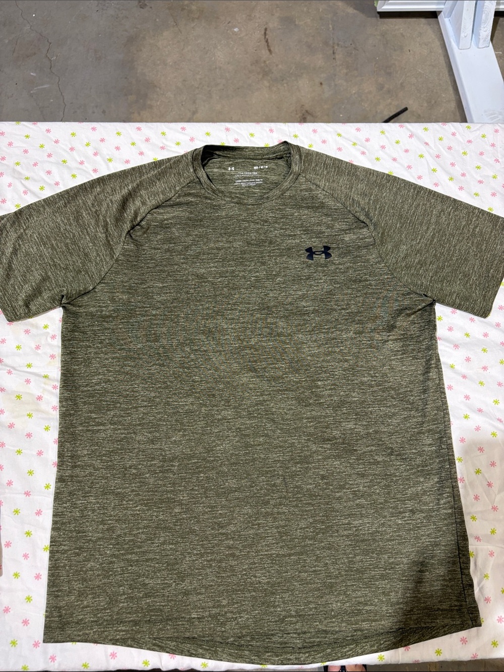 Under Armour Men's Heather Olive Green Short Sleeve Performance Tee